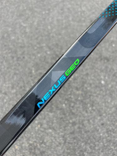 Used Senior Bauer Nexus Geo Hockey Stick Right Handed P92