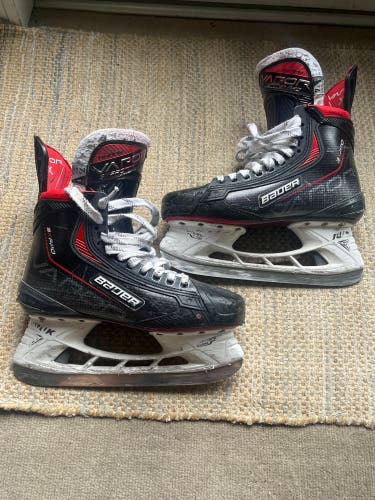 Used Senior Bauer Regular Width   7.5 Vapor 3X Pro Hockey Skates