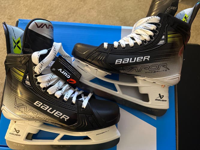 New Senior Bauer 8.5 Fit1 Vapor Hyperlite 2 Hockey Skates