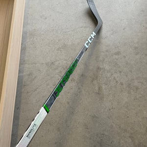 FT6 Pro Jetspeed CCM 90 Flex P90 Left Hand Senior New (Pittsburgh Penguins Lars Eller )