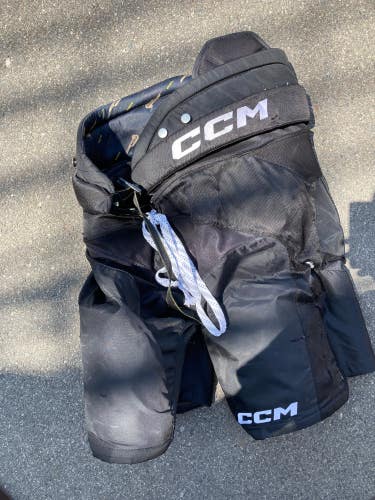 Black Used Senior XL CCM Tacks AS-V Hockey Pants