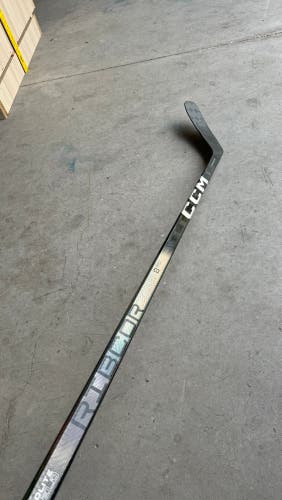Used 70 Flex Toe Curve Trigger 8 Pro CCM Left Hand Pro Stock RibCor Hockey Stick Senior