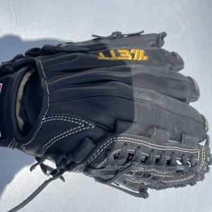 Black Used Kid Pitch (9YO-13YO) Zett Right Hand Throw Outfield Baseball Glove 11.5"
