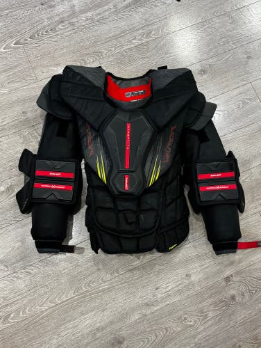 Bauer Hyperlite 2 Chest Protector
