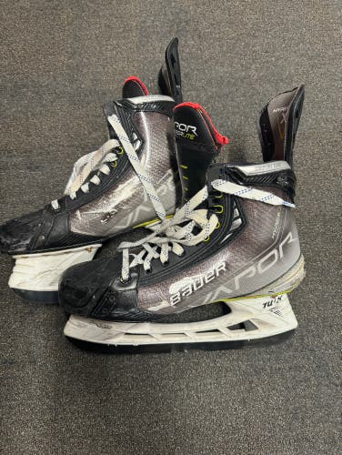 Bauer Vapor Hyperlite Skates (Size 10.5, Fit 1)