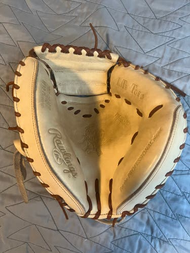 Rawlings Heart of the Hide Catchers glove size 32.5