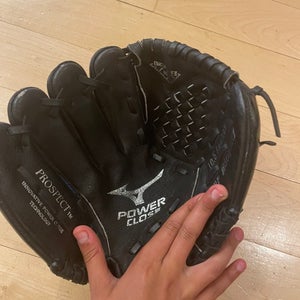 Used Left Hand Throw Mizuno Prospect Series PowerClose Baseball Glove 10.5"