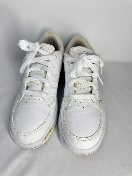 2000 Adidas Unisex Youth Hoops Sneaker Size 5 Pwj001004 Cloud White |  SidelineSwap | Buy and Sell on SidelineSwap