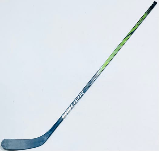 New Custom Gold Bauer Vapor Hyperlite 2 Hockey Stick-RH-70 Flex-P46-Grip W/ Full Tactile