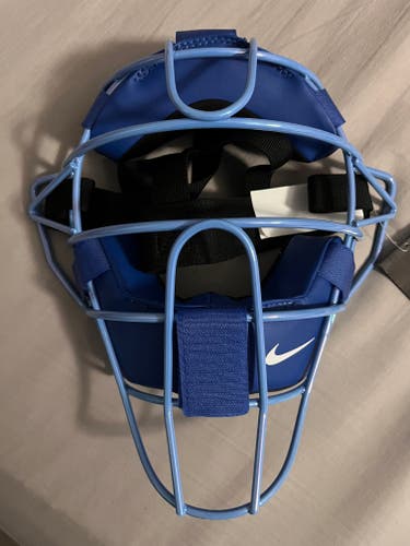 New Nike Catcher's Mask