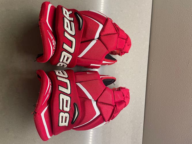 1x Hockey Gloves Red 14