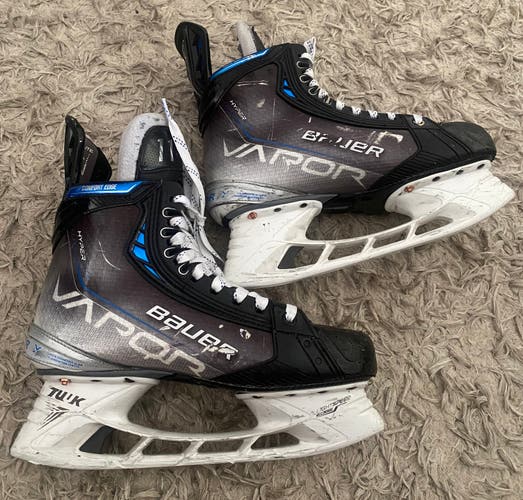 Custom Blue Pro Stock Size 9 Vapor Hyperlite Hockey Skates