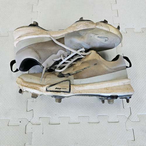 Used Nike Bb Metal Cleats Senior 10 Baseball And Softball Cleats