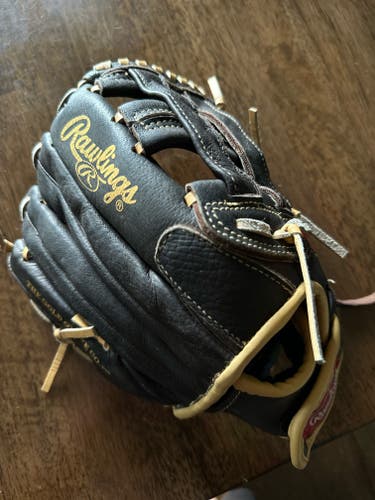 Used Right Hand Throw Rawlings Infield Highlight Series Baseball Glove 11.5"