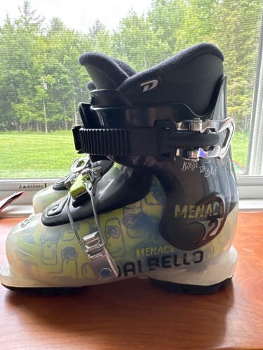 Used Kid's Dalbello Menace 2 Ski Boots