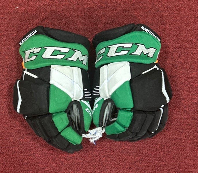 University Of North Dakota CCM HGTKPP Gloves Size 14” Item#UNDG15