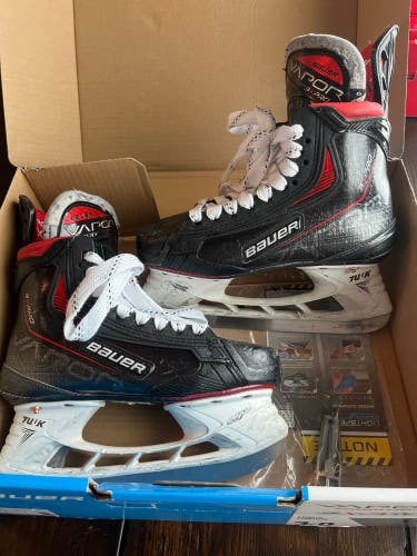 Used Junior Bauer Regular Width   Size 3 Vapor 3X Pro Hockey Skates
