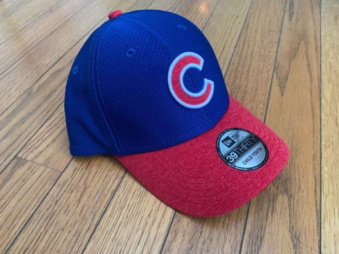 New Era 39Thirty Chicago Cubs Fitted Cap Child-Youth One Size Hat Red Blue Logo