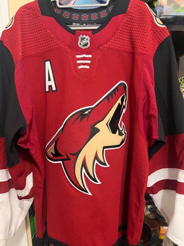 Arizona Coyotes - Adidas Team-Issued MiC (Red) Jersey - NWT - Clayton Keller #9