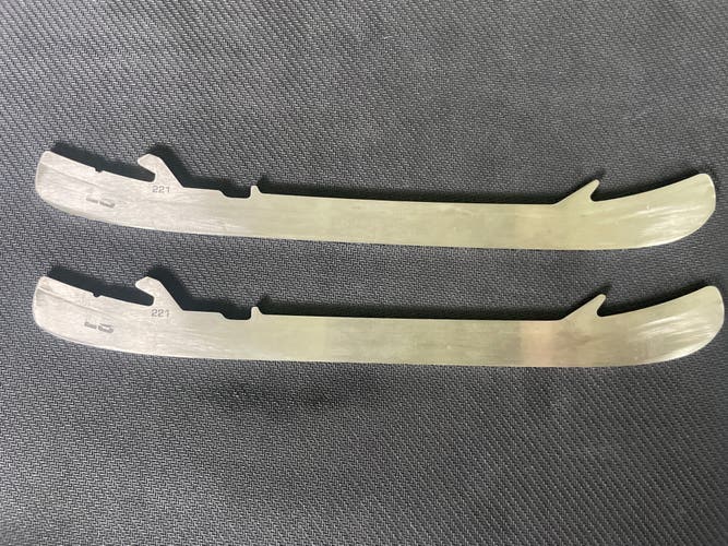 Bauer LS Replacement Steel, Size 221