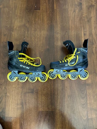 CCM Super Tacks 9350R Roller Hockey Skates Lightly Used