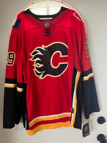 Calgary flames Dillion Dube auto jersey