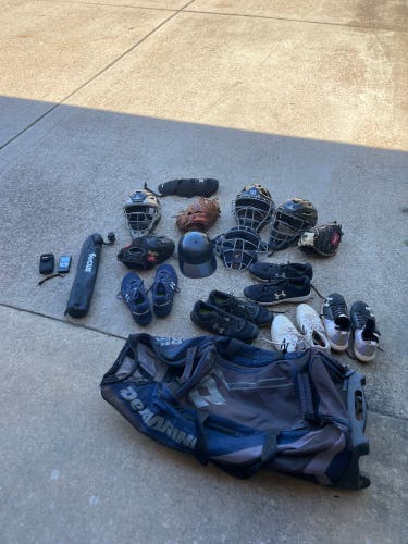 Catchers Gear And Cleats