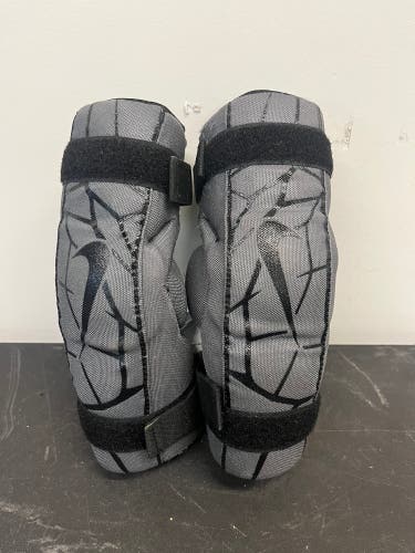 Used Nike Vapor LT Youth Small Arm Pads