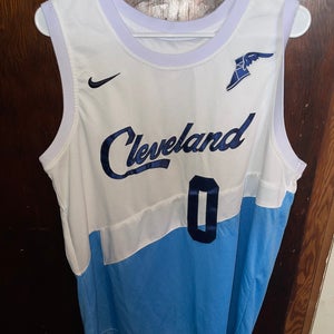 Nike Connect NBA Swingman Cleveland Cavaliers Kevin Love Basketball Jersey Mens.