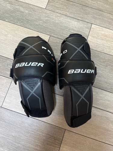 Bauer Pro Knee Guards