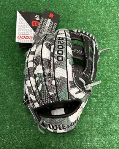 Wilson A2000 PP05 11.5" Custom Camo Texas Edition Infield Baseball Glove