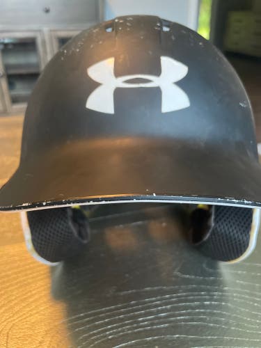 Used 6 1/2  - 7 1/2 Under Armour UABH2-100 Batting Helmet