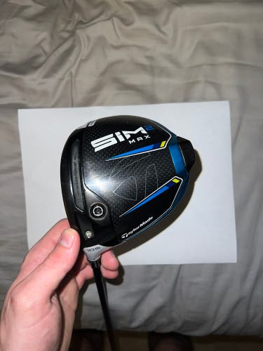 Used TaylorMade Left Hand Regular Flex 10.5 Loft SIM 2 Max Driver