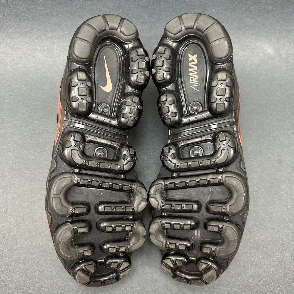 vapormax plus bottom