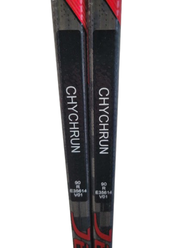 2-Pack CCM Jetspeed FT4 Pro Stock Sticks CHYCHRUN LH P92M 85 Flex