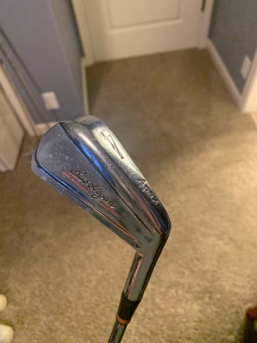 Used Ben Hogan 4 iron Right Handed Steel Shaft