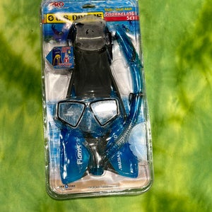 U.S Divers Small Adult Snorkeling Set (New)