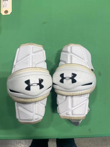 Used Medium Adult Under Armour Command Pro Arm Pads