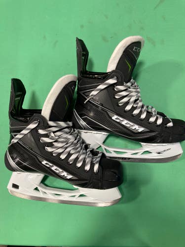 Used Senior CCM RibCor 76K Hockey Skates Size 8.5