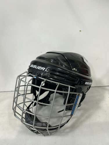 Used Bauer 2100 Lg Hockey Helmets