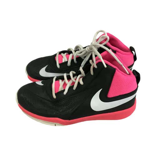 Used Nike Team Hustle Senior 5 Basketball Shoes