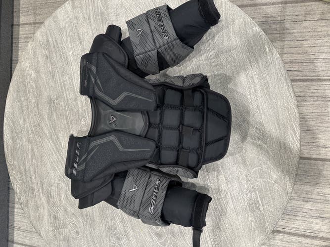 Bauer Elite Intermediate Chest Protector