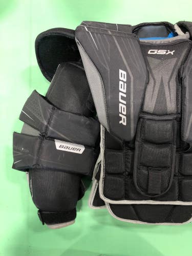 Used Junior Bauer GSX Hockey Goalie Chest Protector (Size: Small/Medium)