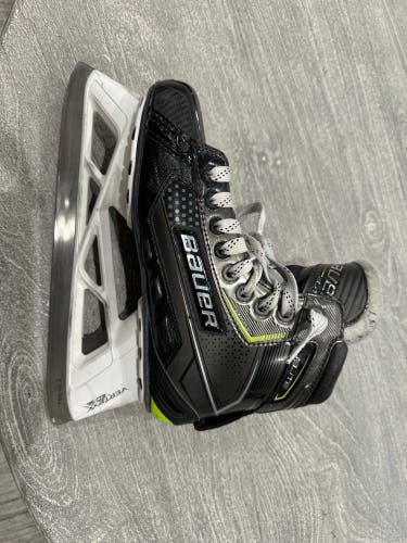 Bauer elite Goalie skates Size 6.5