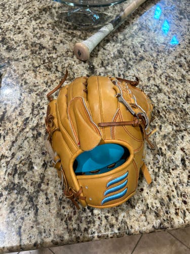 Used  Right Hand Throw 12" Emery Baseball Glove