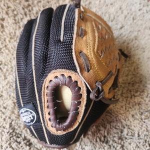 Louisville Slugger Right Hand Throw Genesis 1884 Baseball Glove 9" 4-6 year olds, perfect