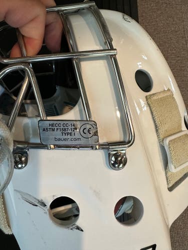 Used Junior Bauer 940 Goalie Mask