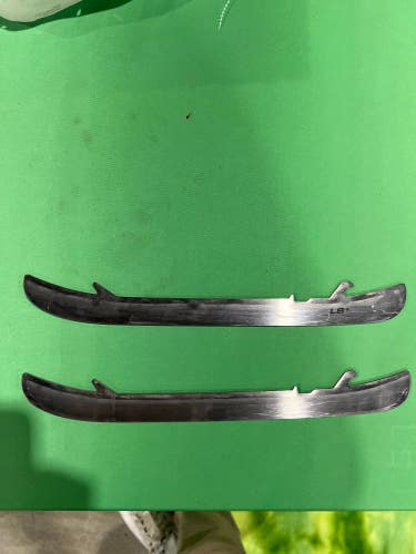 Used Bauer LS + Holders, Runners, & Replacement Steel 280 mm