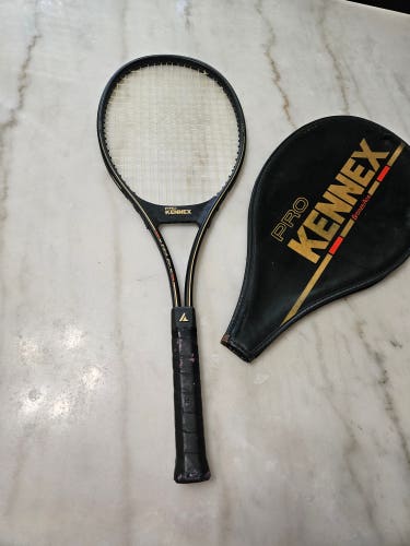 Used Adult Pro Kennex Tennis Racquet  Black Pro Kennex Graphite Glass