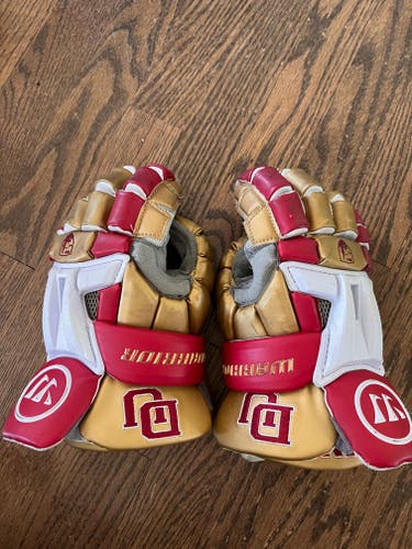 Used Warrior Burn XP Lacrosse Gloves Large